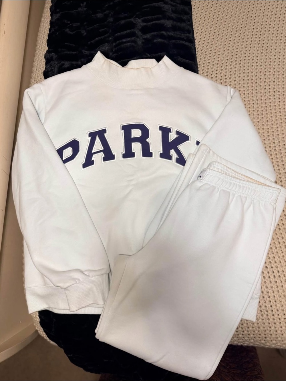 Light Blue 'PARKE' Women’s Parke Mockneck Set